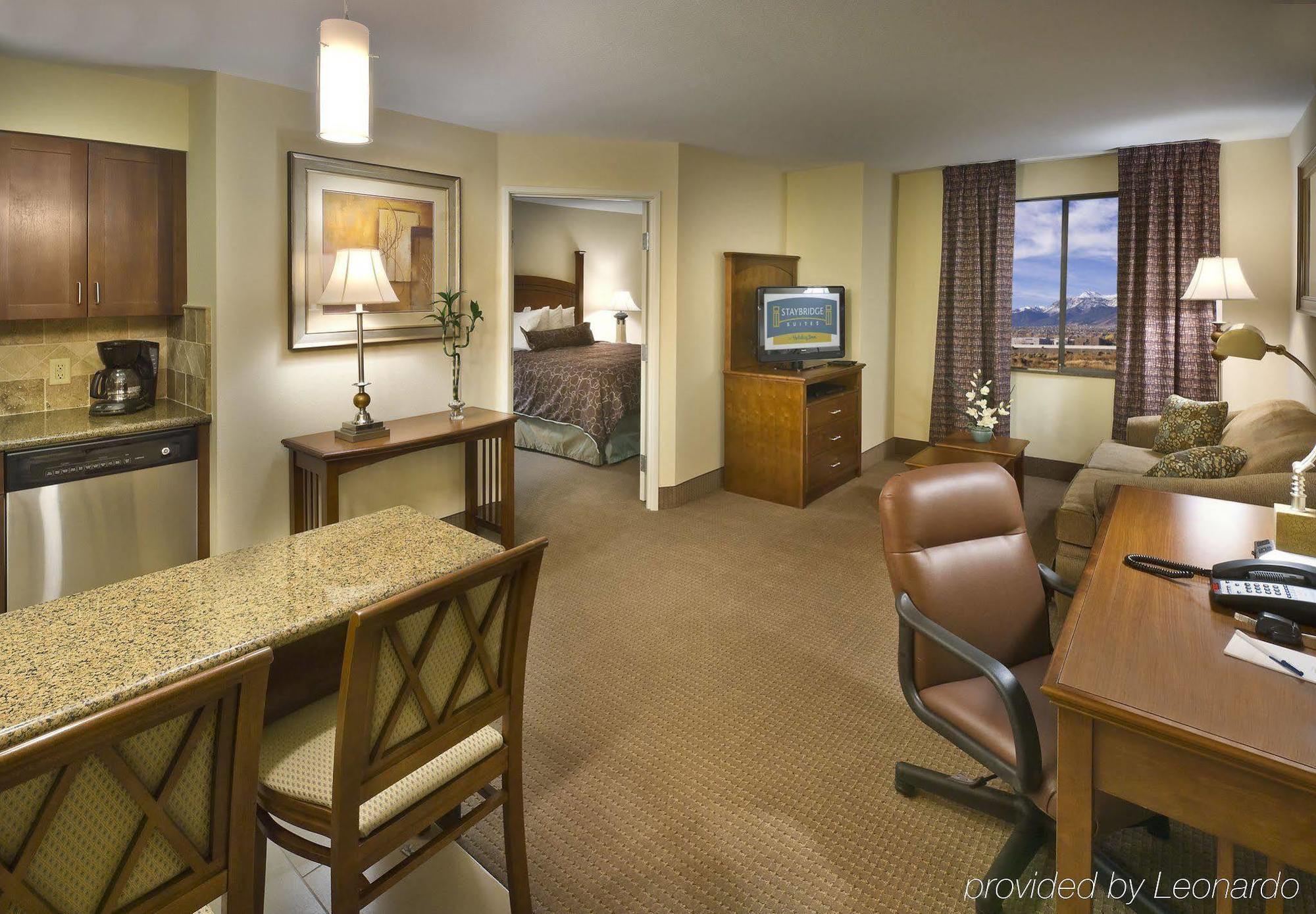 Staybridge Suites Reno Nevada By Ihg Rum bild